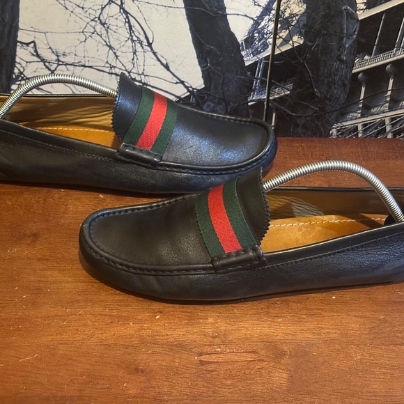 Gucci Black Leather Driving Loafer Shoes - Picture 5 of 8
